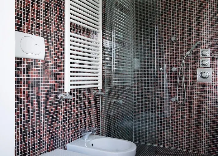 & Design Apartment Rom